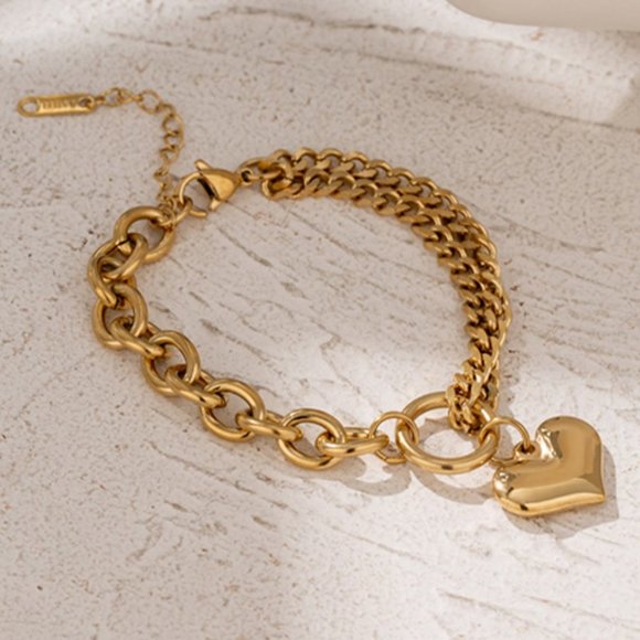 ^NEW 18K Gold Plated Chunky Link Chain Heart Circle Bracelet - Picture 1 of 7